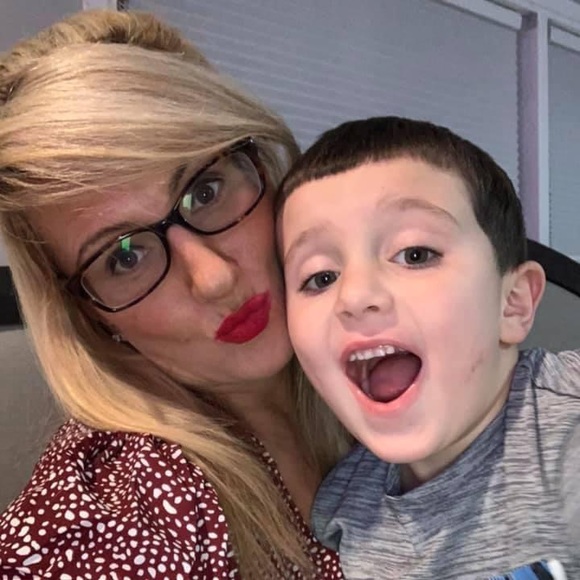 Meet your Posher, Regina - Picture 1 of 1